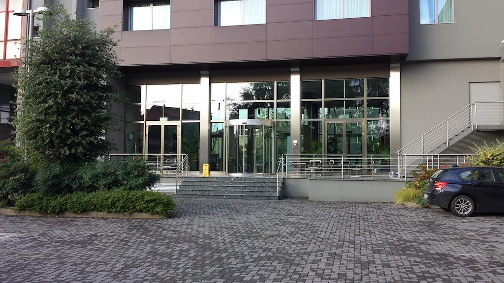 Best Western Plus Hotel Monza E Brianza Palace Чинізелло-Бальсамо Екстер'єр фото